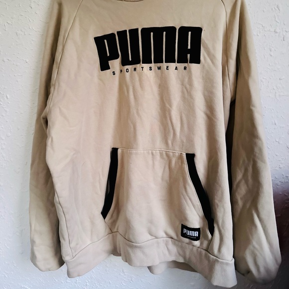 Vintage PUMA hoodie - Picture 2 of 2